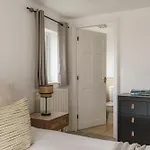 Heathmere- Lovely Views, Free Parking, Pet Friendly Nyaraló *