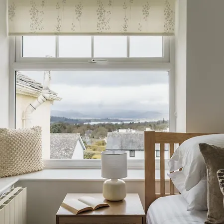 Heathmere- Lovely Views, Free Parking, Pet Friendly